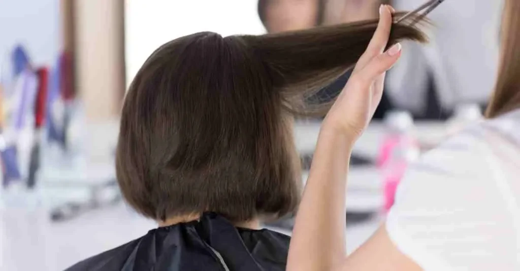 Biện pháp phòng tránh tóc bị dính keo xịt tóc